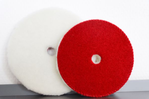 Koch - Lambswool Pad Short